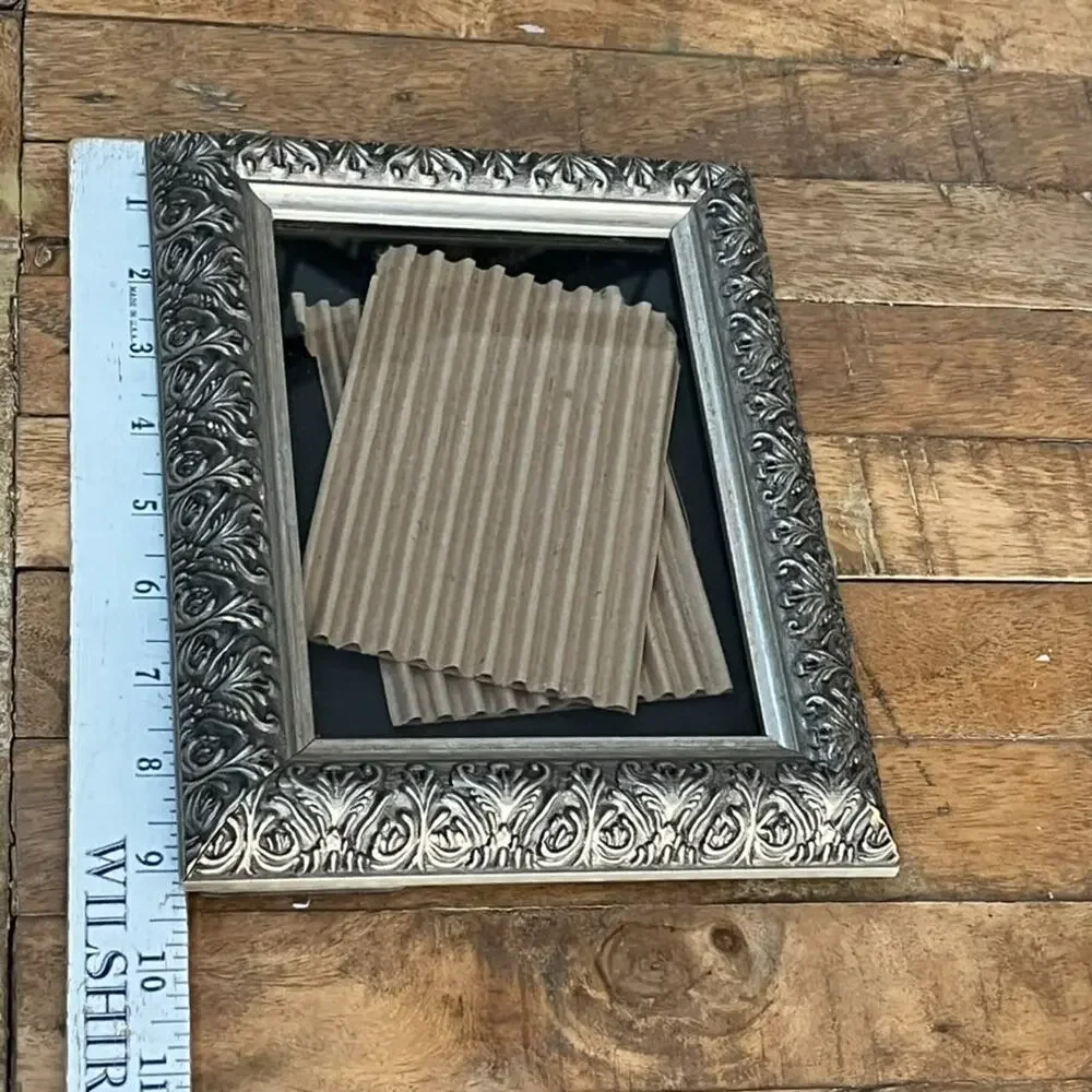 Antique Silver-toned Ornate Scroll Metal Picture Frame Fits 5x7 Photos